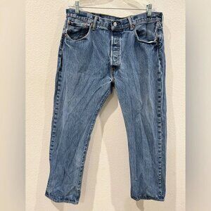 Levi’s Men’s 501 Denim 100% Cotton Straight Button Fly Distressed Blue Jeans 38